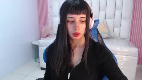 Allysa  online show from 09-13-25, 03:28