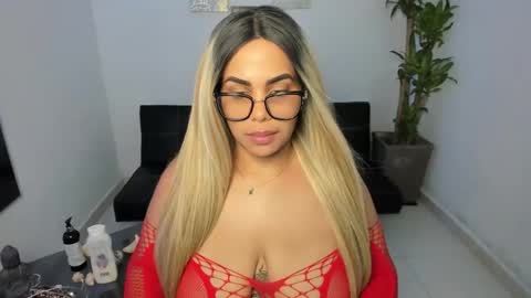 allyssann online show from 01-15-25, 08:26