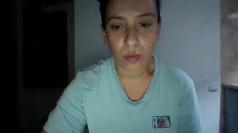 Snapshot of alma_amy chatting on 09-15-25, 07:47 Alma online show from 09-15-25, 07:47