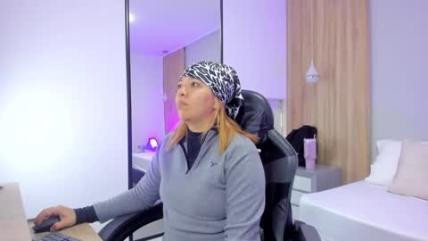 ALMA FENIX  online show from 01-17-26, 12:21