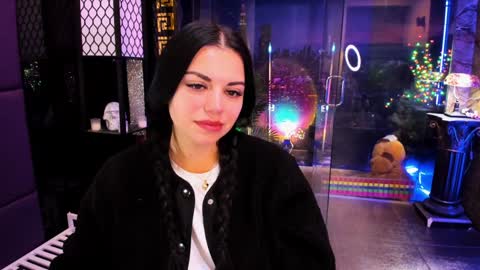 Alma online show from 12-21-24, 07:24