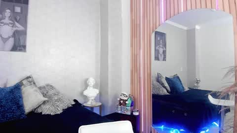 AlmaBella online show from 02-03-25, 03:17