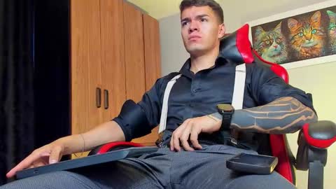 alpha_dominus_ online show from 11-03-25, 04:03