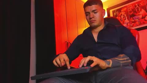 alpha_dominus_ online show from 12-03-25, 06:21