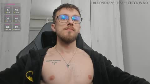 Snapshot of alphaboyfun chatting on 01-04-25, 12:27 Andi online show from 01-04-25, 12:27