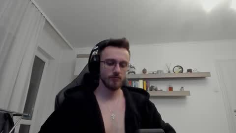 Snapshot of alphaboyfun chatting on 11-12-25, 04:07 Andi online show from 11-12-25, 04:07