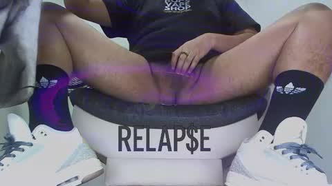 Snapshot of alphacashmaster777 chatting on 09-20-25, 09:05 cashmaster findom online show from 09-20-25, 09:05