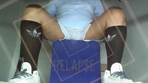 Snapshot of alphacashmaster777 chatting on 09-22-25, 01:40 cashmaster findom online show from 09-22-25, 01:40