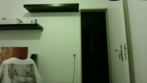 alphah_hunk online show from 09-23-25, 06:44