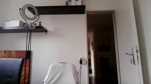 alphah_hunk online show from 11-29-25, 08:28