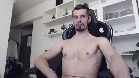 Snapshot of alphamastertodd chatting on 07-10-26, 11:35 MasterTodd online show from 07-10-26, 11:35