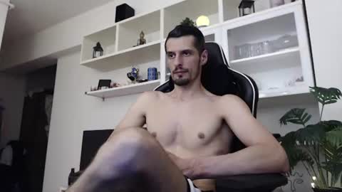Snapshot of alphamastertodd chatting on 07-18-26, 10:46 MasterTodd online show from 07-18-26, 10:46