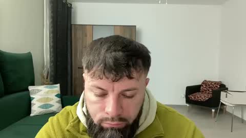 Jhonny online show from 02-25-25, 03:42