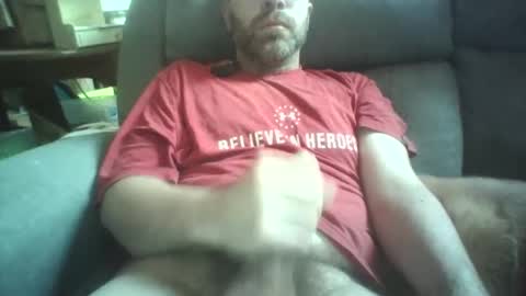 Snapshot of alrichough4 chatting on 02-05-25, 06:26 Alric online show from 02-05-25, 06:26