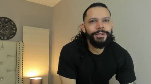 Snapshot of alukardbig chatting on 10-24-25, 02:13 alukardbig online show from 10-24-25, 02:13