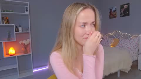 Amelia NEXT STREAM  online show from 02-01-25, 01:41