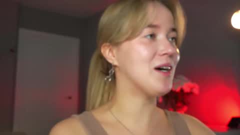 Amelia NEXT STREAM  online show from 11-23-25, 01:44