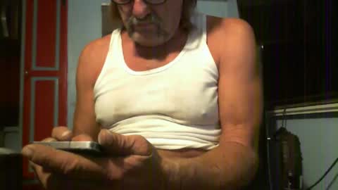 Snapshot of alwayshard4u1 chatting on 09-18-25, 11:23 alwayshard4u1 online show from 09-18-25, 11:23