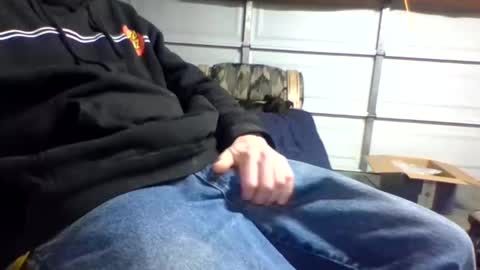 Snapshot of alwayzalone chatting on 11-04-25, 08:13 alwayzalone online show from 11-04-25, 08:13