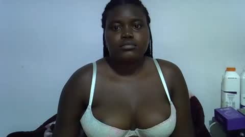 Snapshot of alyabeiby chatting on 09-16-25, 07:15 alyabeiby online show from 09-16-25, 07:15