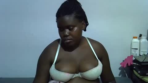 Snapshot of alyabeiby chatting on 09-18-25, 08:55 alyabeiby online show from 09-18-25, 08:55