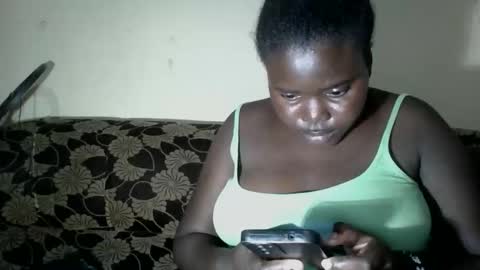 Snapshot of alyabeiby chatting on 10-08-25, 08:39 alyabeiby online show from 10-08-25, 08:39