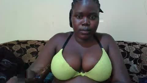 Snapshot of alyabeiby chatting on 10-18-25, 08:04 alyabeiby online show from 10-18-25, 08:04