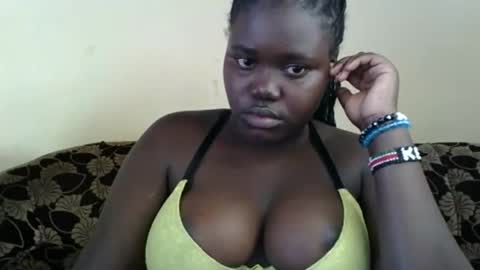 Snapshot of alyabeiby chatting on 11-07-25, 06:02 alyabeiby online show from 11-07-25, 06:02