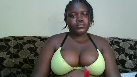 Snapshot of alyabeiby chatting on 12-01-25, 06:07 alyabeiby online show from 12-01-25, 06:07