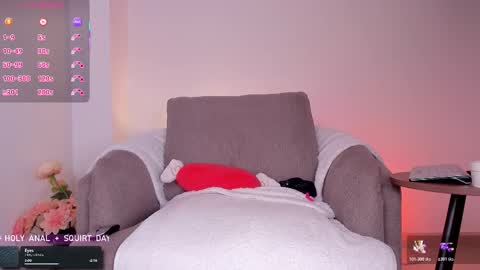 Aly Instg oficial alyjones  Lush and Domi love toys are on online show from 01-31-26, 08:07