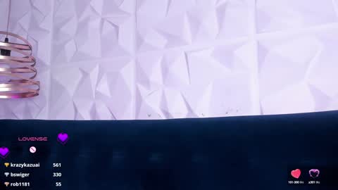 Snapshot of alys_molly chatting on 01-27-25, 02:13 sopie online show from 01-27-25, 02:13