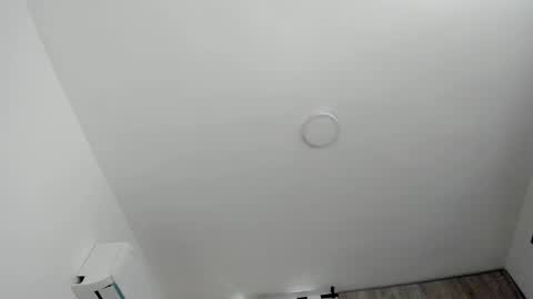 Amaia Mendoza online show from 02-19-25, 05:06