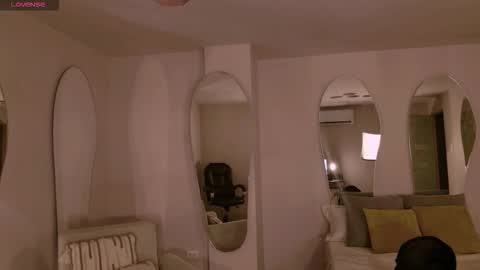 Amaia Haywood online show from 11-07-25, 04:23