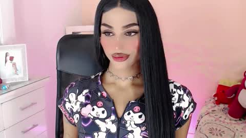 amal_baddel_ online show from 10-20-25, 07:20