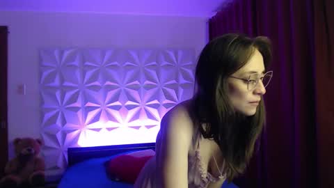 Amalett online show from 01-13-26, 01:00