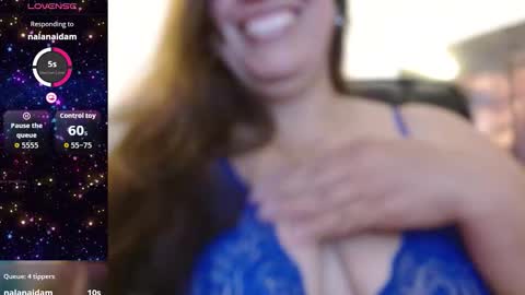 Snapshot of amalia_brunette chatting on 12-18-25, 04:35 AMALIA online show from 12-18-25, 04:35