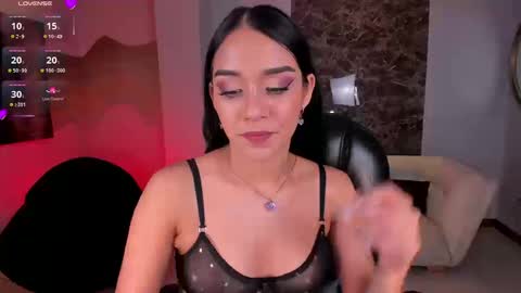 Amalia cruss online show from 09-11-25, 10:10