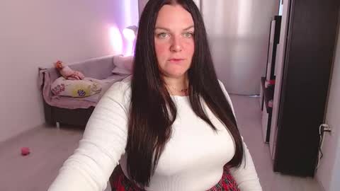 amalia_minkxx online show from 10-17-25, 11:02