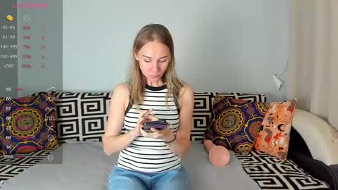 Amalia online show from 11-06-25, 07:53