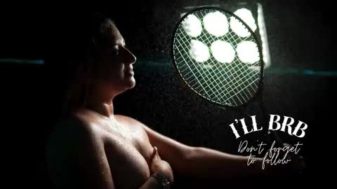 Amalia Im Back See you soon this January 7 at 10 pm Colombia time online show from 10-15-25, 11:05