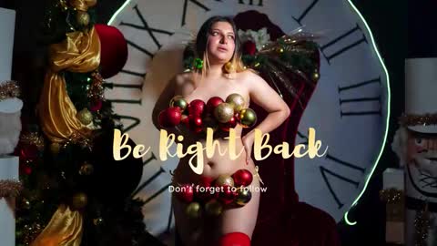 Snapshot of amalia_rosse_ chatting on 02-02-26, 10:19 Amalia Im Back See you soon this January 7 at 10 pm Colombia time online show from 02-02-26, 10:19