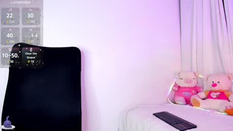 Amalia    real MIA  online show from 01-28-25, 08:57