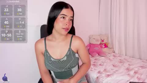 Amalia    real MIA  online show from 09-09-25, 05:07