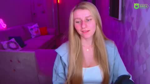 Amalia online show from 12-21-25, 02:24