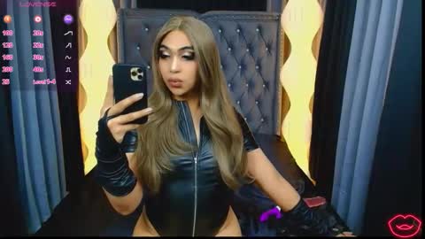 Snapshot of amanda4uts chatting on 01-19-26, 04:38 amanda4uts online show from 01-19-26, 04:38