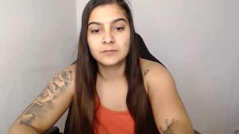 The queen of the biceps  online show from 01-18-25, 09:56