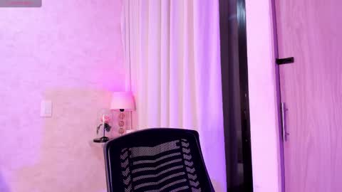 Luisa online show from 02-12-25, 12:05