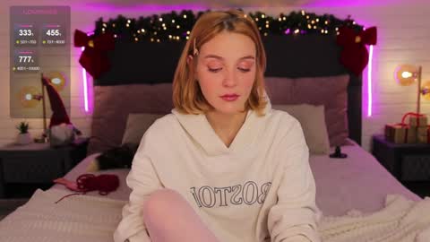 Snapshot of amanda__fox chatting on 12-06-24, 06:06 Amanda fox online show from 12-06-24, 06:06