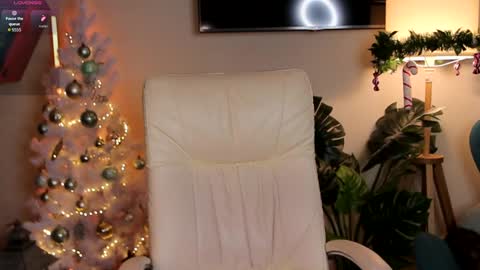 Snapshot of amanda__fox chatting on 12-07-24, 07:43 Amanda fox online show from 12-07-24, 07:43