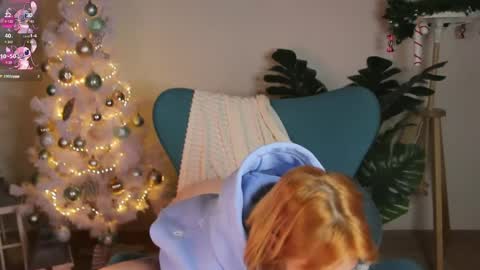 Snapshot of amanda__fox chatting on 12-27-24, 03:53 Amanda fox online show from 12-27-24, 03:53